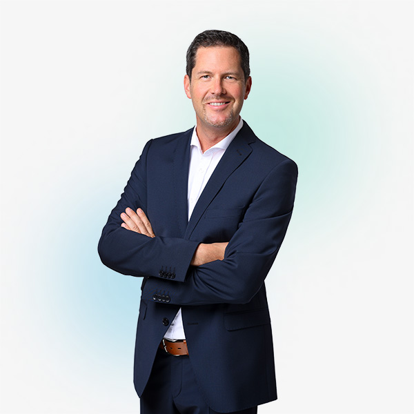 Portrait of Oliver Hechler, Community Manager Insurance at BSI Software